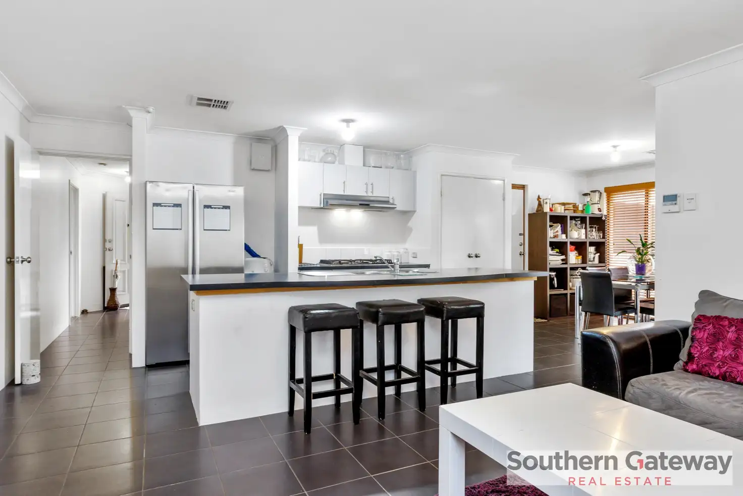 Main view of Homely house listing, 194 Runnymede Gate, Leda WA 6170