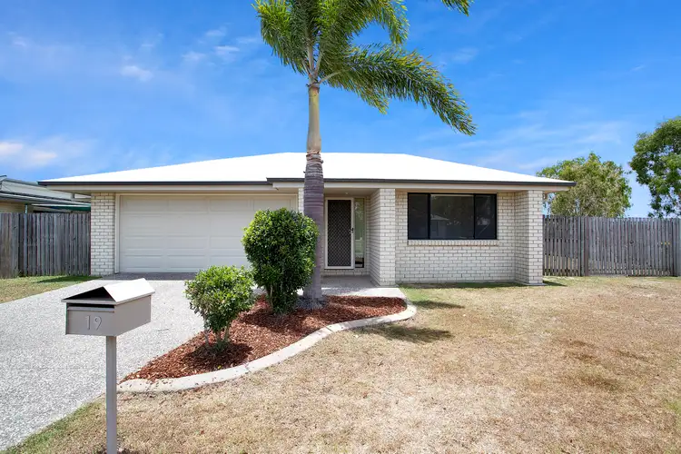 19 Elizabeth Street, Mirani QLD 4754