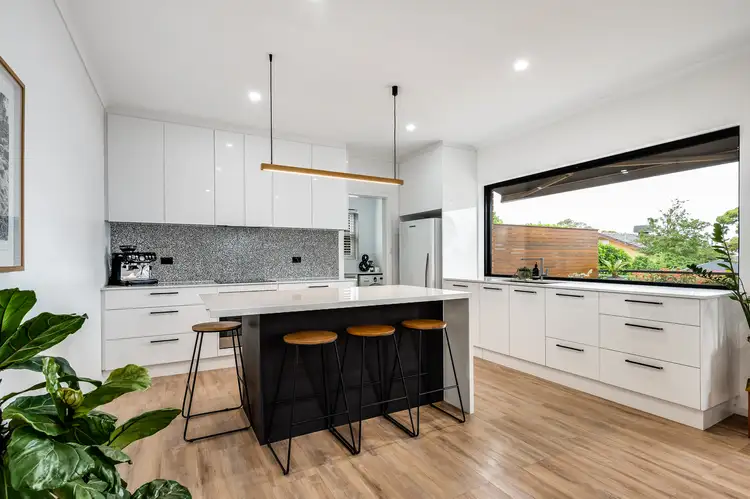15 Sleeps Hill Drive, Panorama SA 5041