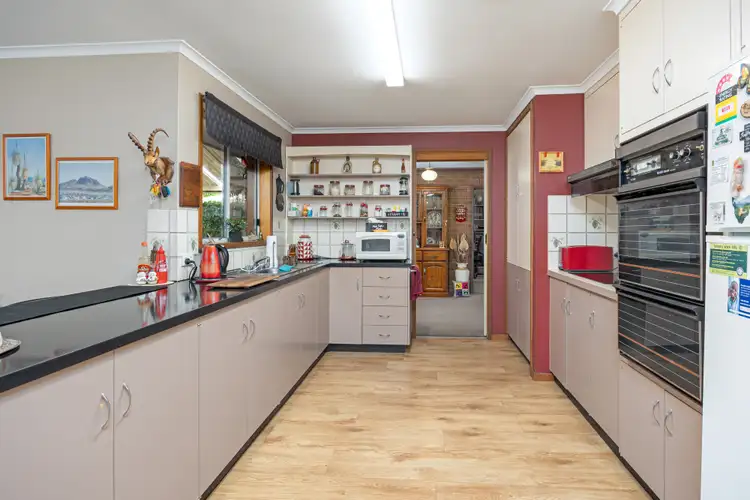 Seventh view of Homely house listing, 1 Centenary Place, Temora NSW 2666