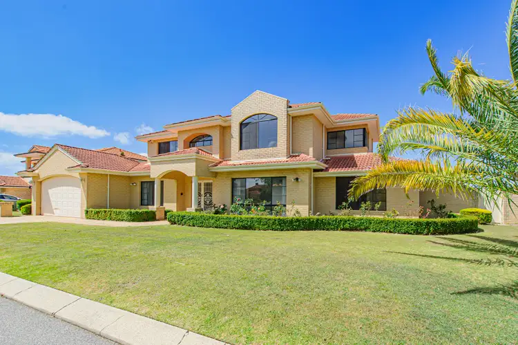 18 Baychester Circle, Canning Vale WA 6155