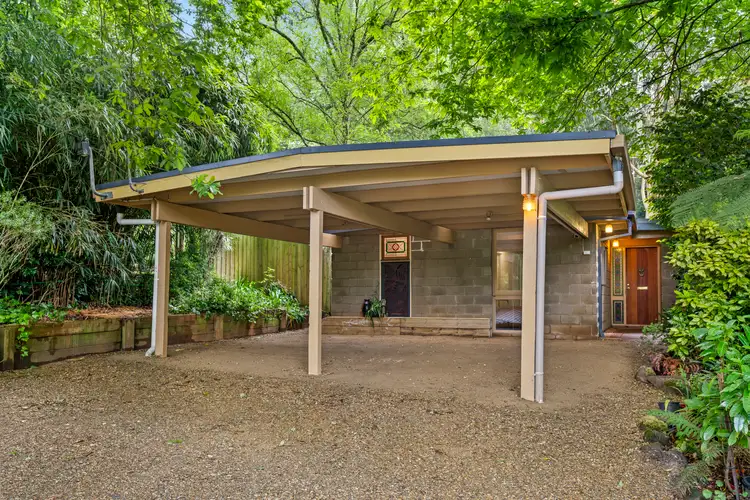 4 Church Road, Menzies Creek VIC 3159