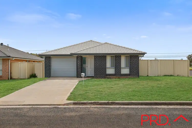 31 Flemming Crescent, Tamworth NSW 2340