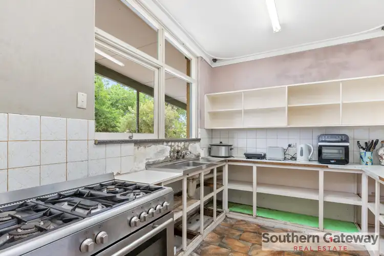 Fourth view of Homely house listing, 9 Cockman Way, Orelia WA 6167