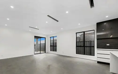 Fifth view of Homely house listing, 303 Brookfield Boulevard, Craigieburn VIC 3064