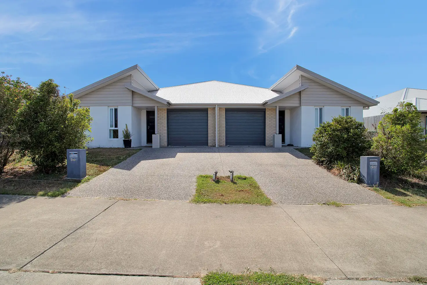Main view of Homely semi-detached listing, 5 Tamron Drive, Mount Pleasant QLD 4740