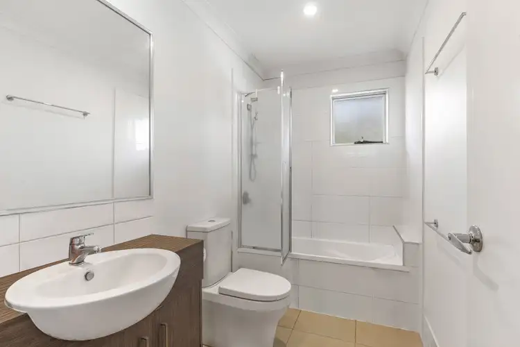 Second view of Homely unit listing, 2/227 Nelson Street, Kearneys Spring QLD 4350