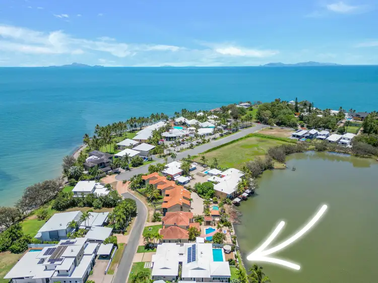 33 Beach Road, Dolphin Heads QLD 4740