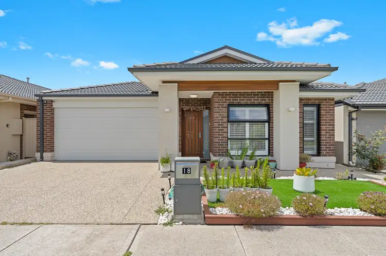 Second view of Homely house listing, 18 Nest Circuit, Cranbourne East VIC 3977