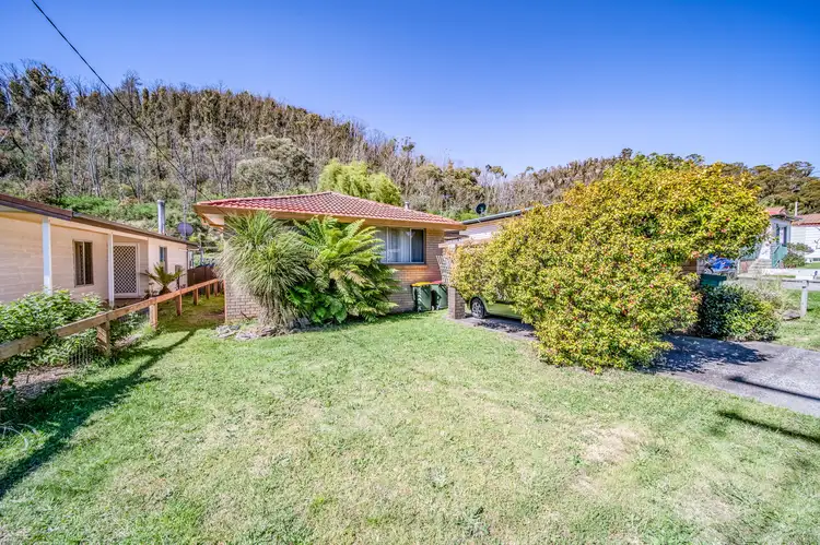 104B Sandford Avenue, Lithgow NSW 2790