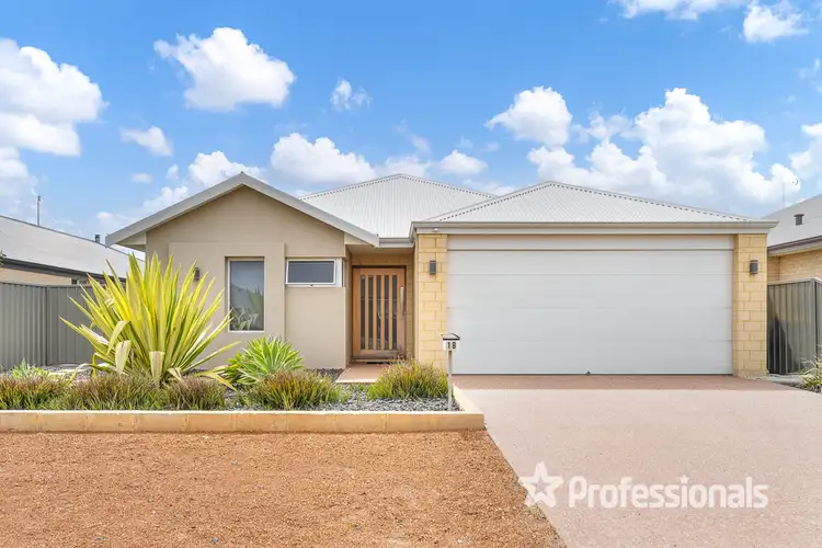 Second view of Homely house listing, 18 Plankton Street, Kealy WA 6280