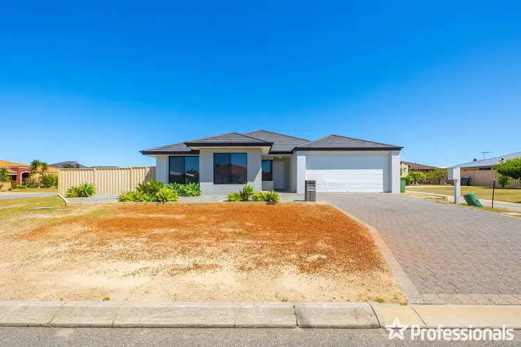 25 Bridge Road, Canning Vale WA 6155