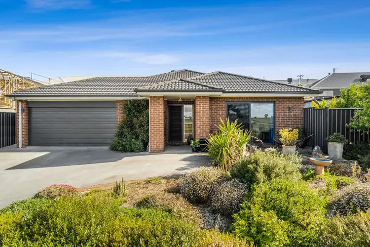 Main view of Homely house listing, 6 Rennick Avenue, Kyneton VIC 3444