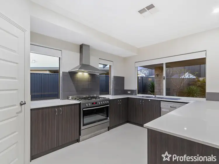 Second view of Homely house listing, 4 Venetian Way, Baldivis WA 6171
