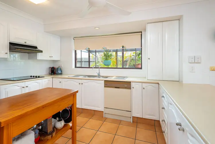 Sixth view of Homely house listing, 32 Hume Parade, Paradise Point QLD 4216