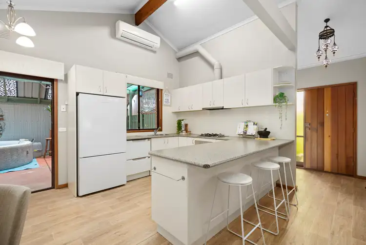 Fifth view of Homely townhouse listing, 10 Bernard Street, Cheltenham VIC 3192