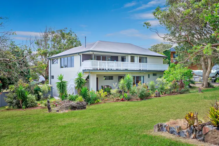 37 Andrew Close, Boat Harbour NSW 2316