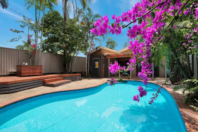 92 Waverley Street, Bucasia QLD 4750