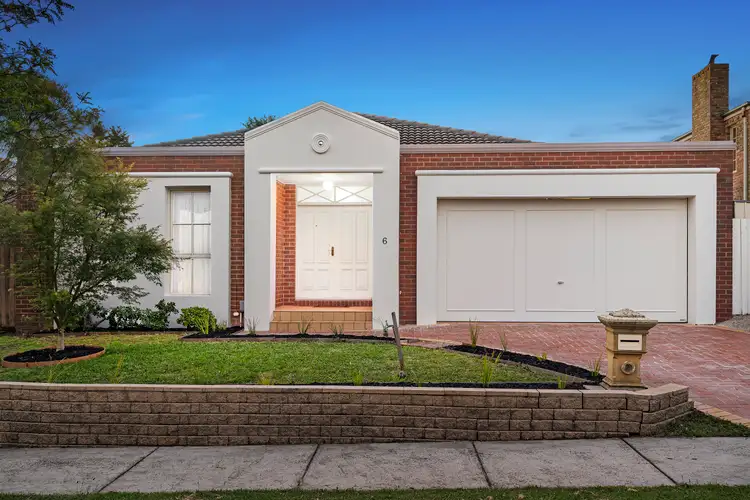 6 Hodges Close, Rowville VIC 3178