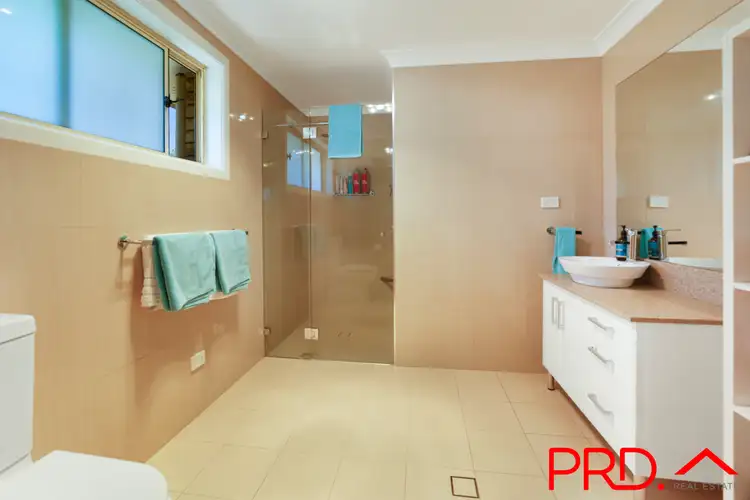 Fifth view of Homely house listing, 15 Somerset Place, Tamworth NSW 2340