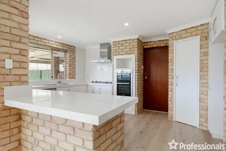 Fifth view of Homely house listing, 10 The Vale, Willetton WA 6155