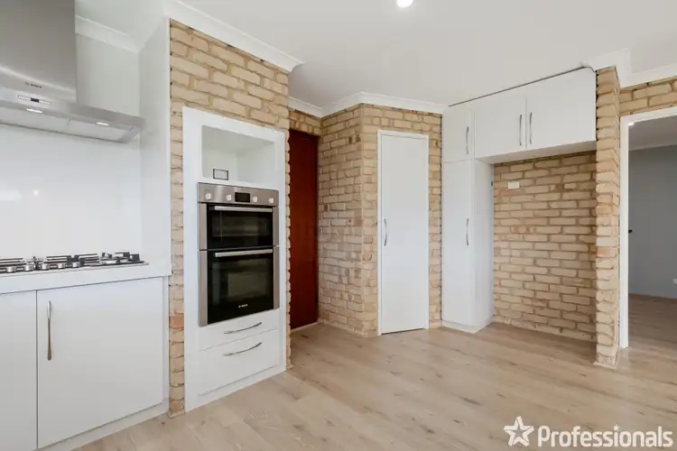 Sixth view of Homely house listing, 10 The Vale, Willetton WA 6155