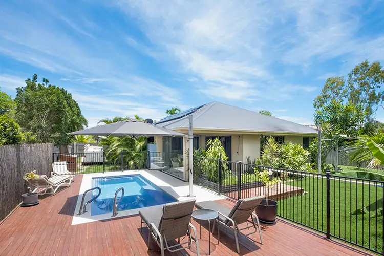 3 Greentree Circuit, Bushland Beach QLD 4818