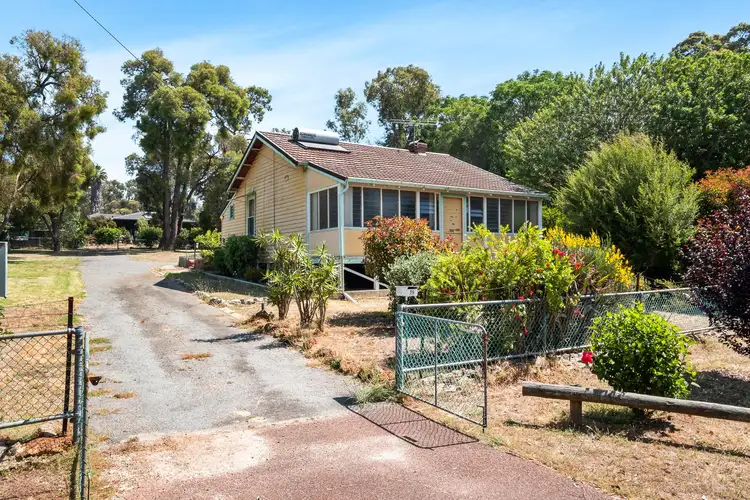 26 Smith Street, Glen Forrest WA 6071