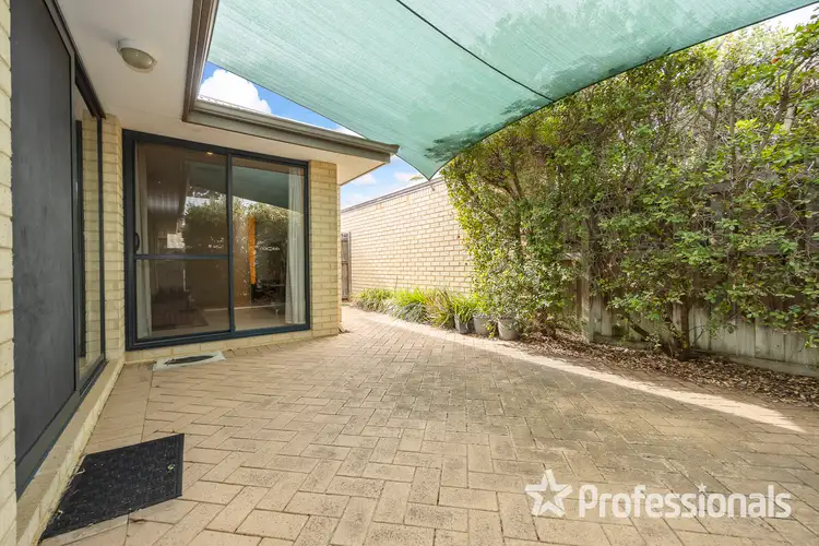 Fourth view of Homely house listing, 2 Larrawa Circle, Ellenbrook WA 6069