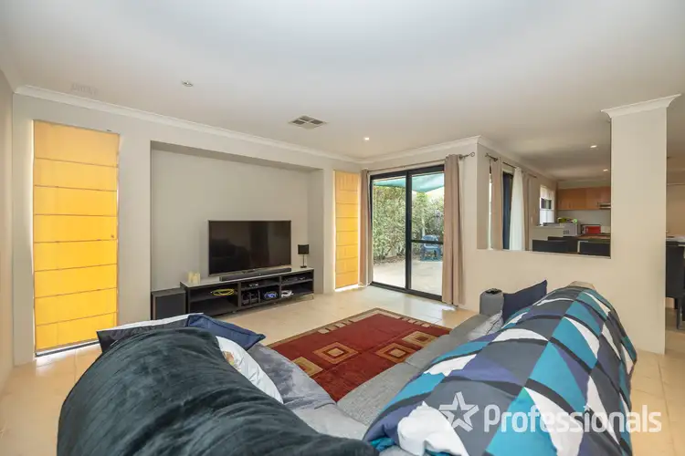Sixth view of Homely house listing, 2 Larrawa Circle, Ellenbrook WA 6069