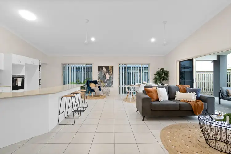7 Duranbah Circuit, Blacks Beach QLD 4740