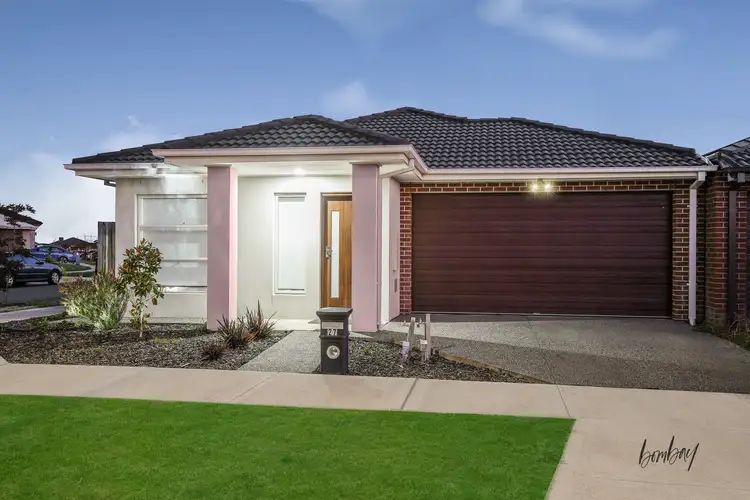 27 Ginger Crescent, Mickleham VIC 3064
