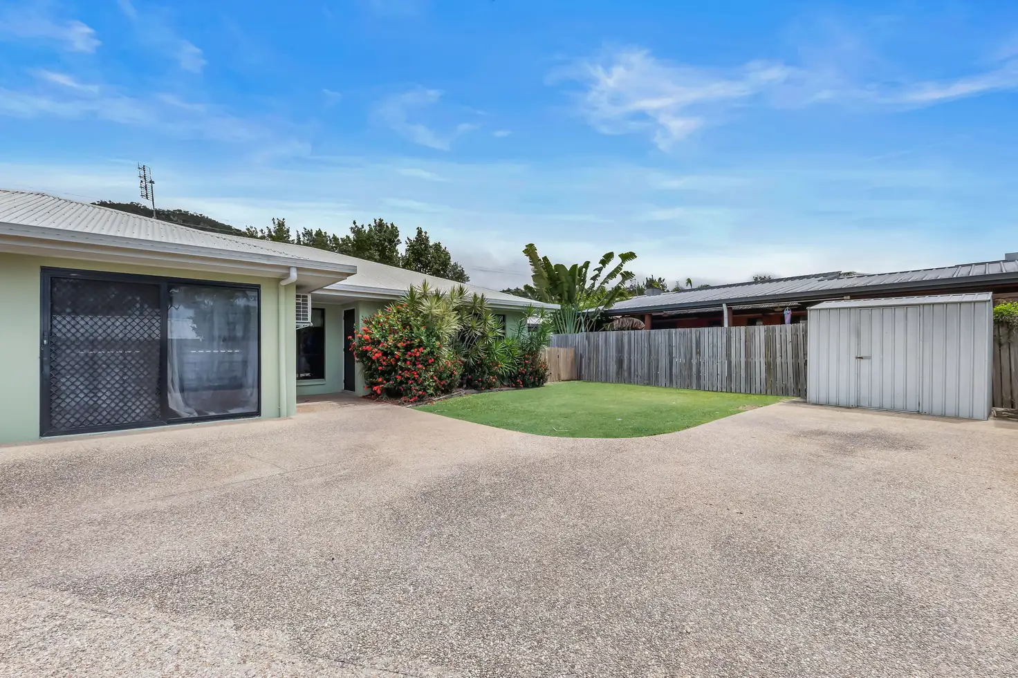Main view of Homely unit listing, 2/38 Banksia Court, Cannonvale QLD 4802