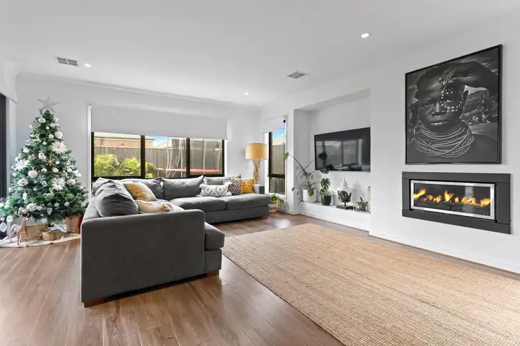 Sixth view of Homely house listing, 32 Amarillo Drive, Cranbourne South VIC 3977