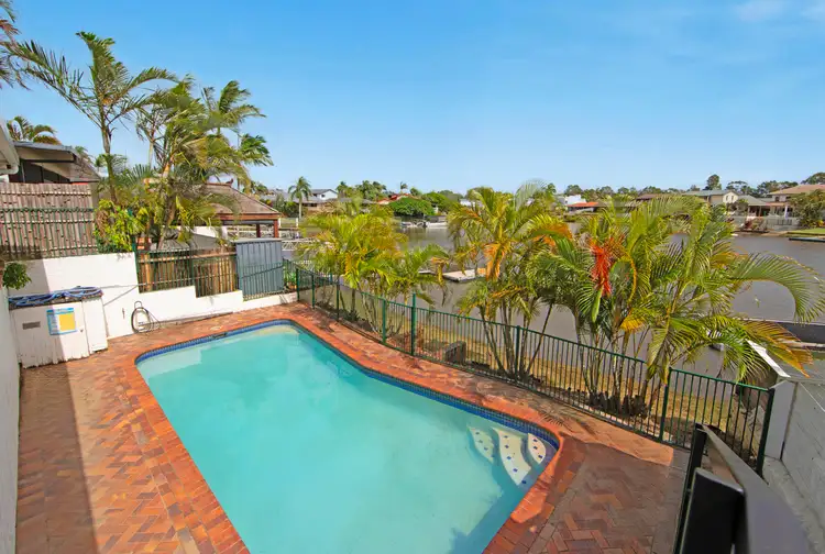 39 Fitzwillam St, Carrara QLD 4211