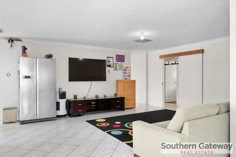 Fourth view of Homely house listing, 27 Brougham Crescent, Orelia WA 6167