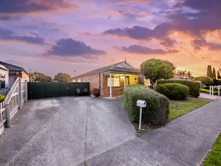39 Breens Road, Cranbourne West VIC 3977