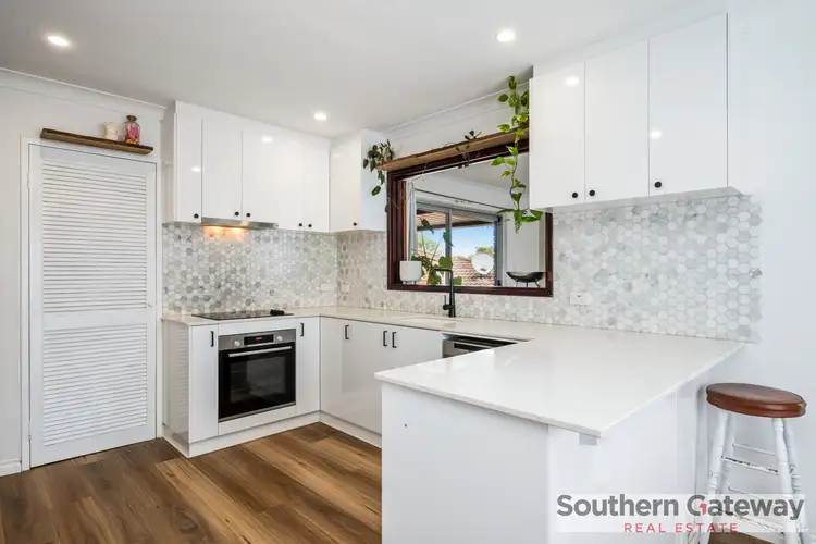 21 Kemmish Avenue, Parmelia WA 6167