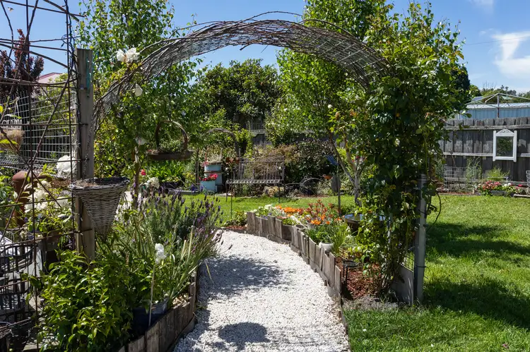 36 Parish Crescent, George Town TAS 7253