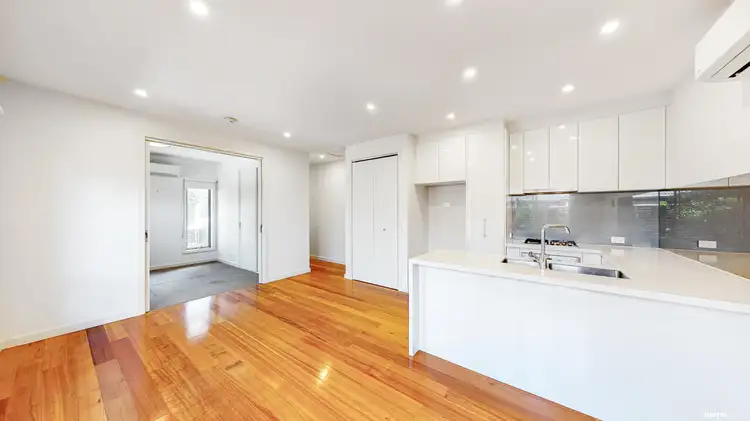 Fourth view of Homely unit listing, 9b Katoomba Street, Hampton East VIC 3188