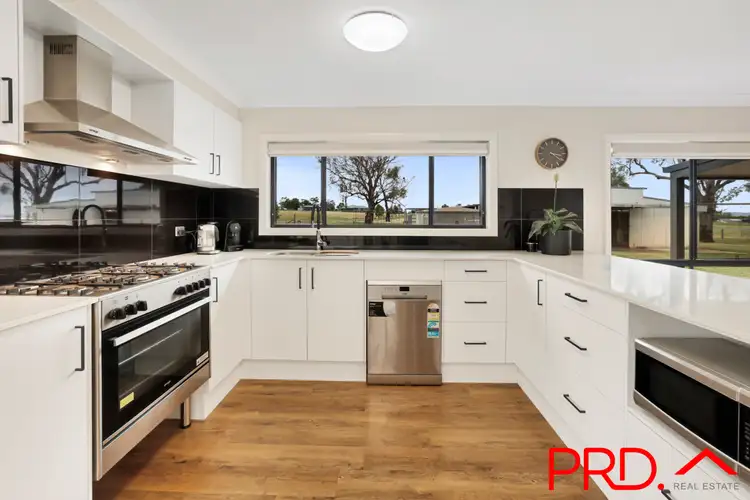 Sixth view of Homely house listing, 5 Manina Way, Tamworth NSW 2340