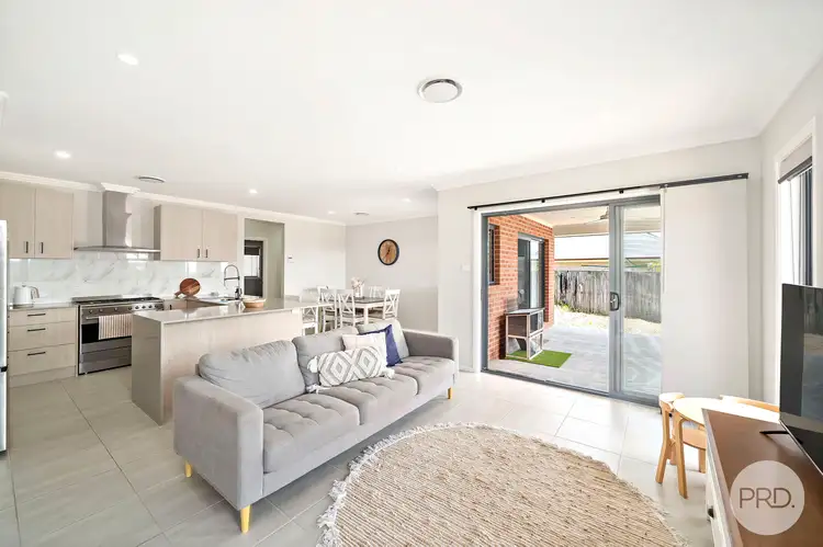 27a Broughton Circuit, Tanilba Bay NSW 2319