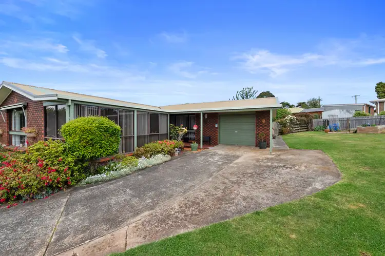 Second view of Homely house listing, 6 Chelsea Court, East Devonport TAS 7310