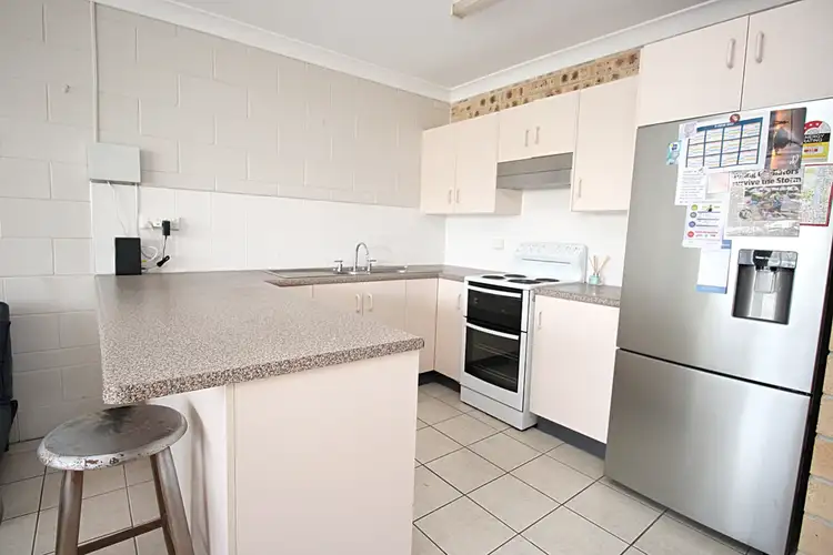 Fifth view of Homely unit listing, 2/16 Margaret Street, West End QLD 4810