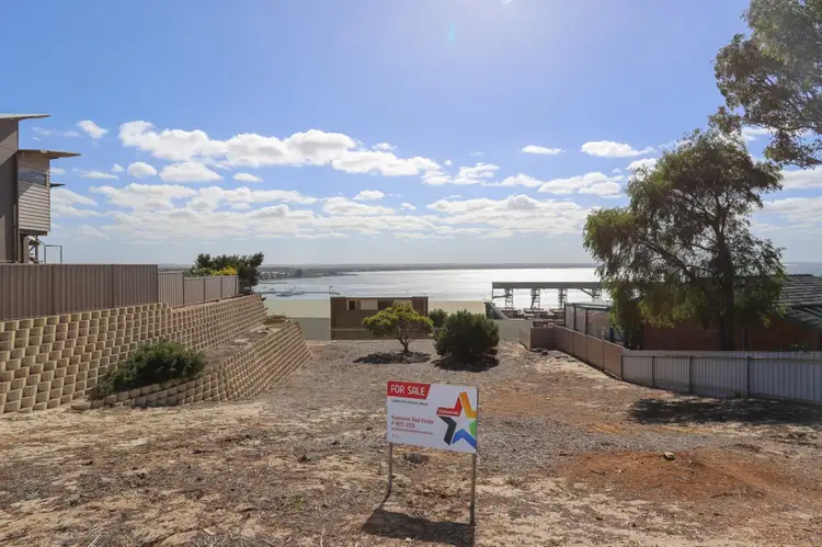 16 Panorama Place, West Beach WA 6450
