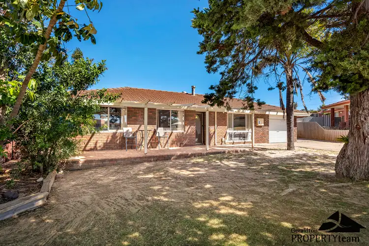 8 Earle Place, Utakarra WA 6530