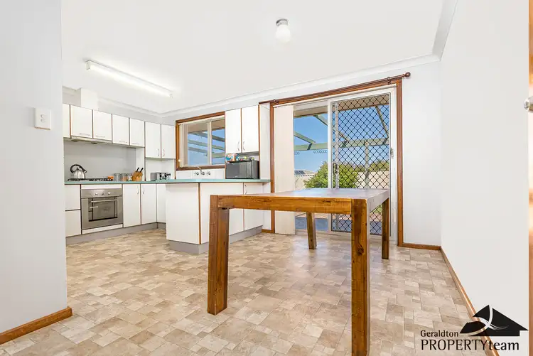 Sixth view of Homely house listing, 8 Earle Place, Utakarra WA 6530