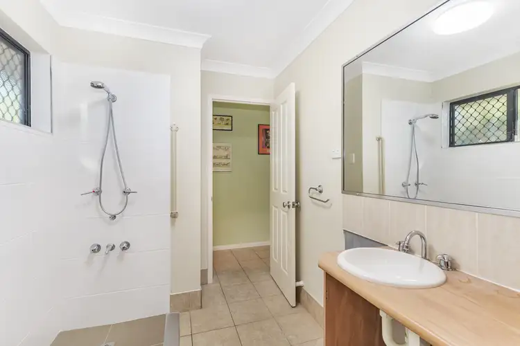Fifth view of Homely house listing, 2/45 Sargeant Street, Gulliver QLD 4812