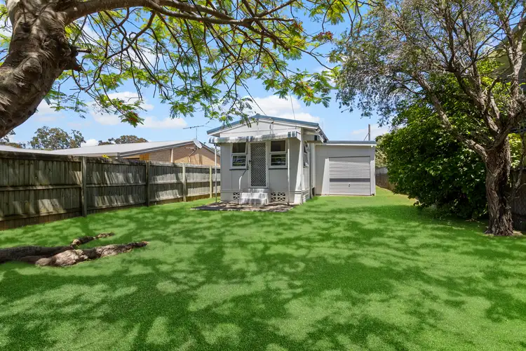 45 Hawthorne Street, Woody Point QLD 4019