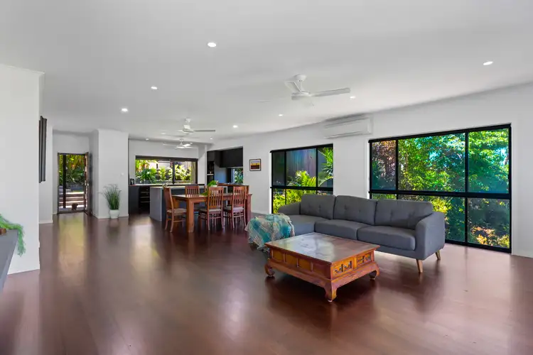 Sixth view of Homely house listing, 19 Daydream Court, Cannonvale QLD 4802